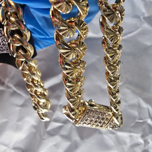 New!High Shine 24 Inch Gold Plated Textured Link Chain Bold Luxuriousunisex